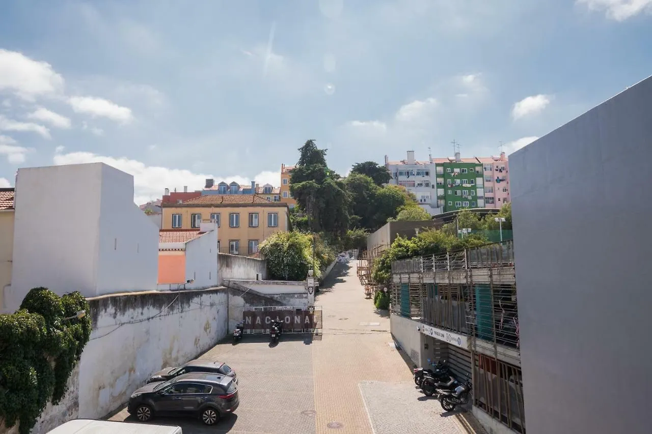 Rent4Rest Sao Bento Charming Daire Lisboa